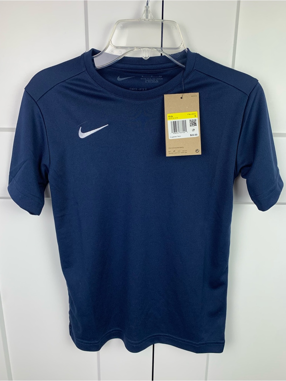 NWT Nike Youth SMALL Dri-FIT Park VII short-sleeve Tee Navy Blue